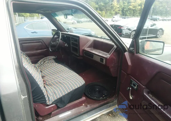 1B7GL26X9KS046486: 43217337