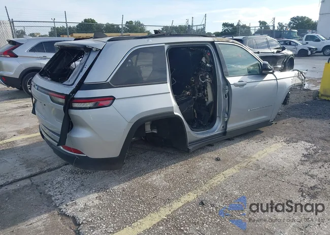 1C4RJYB67R8516021: 43216597