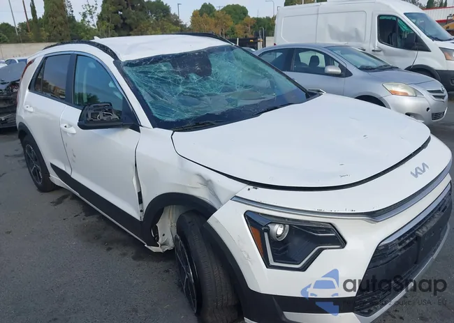 KNDCP3LE3S5266720: 43216641