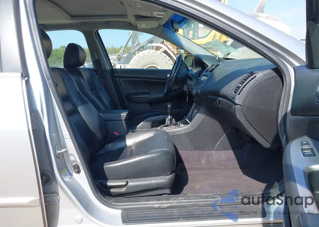 1HGCM55847A095312: 43218237