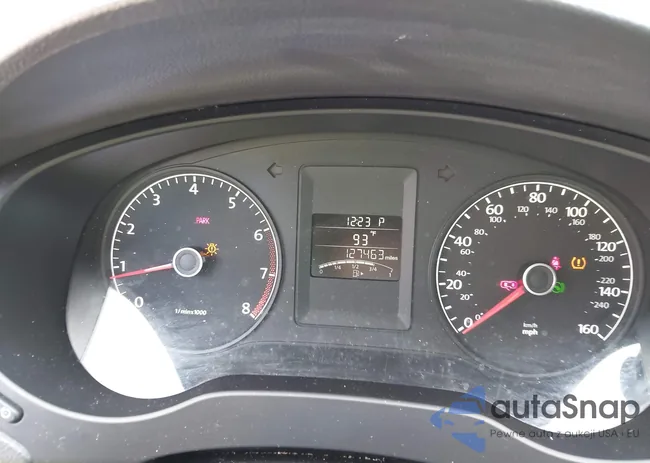 3VW2K7AJ8EM308439: 43218275