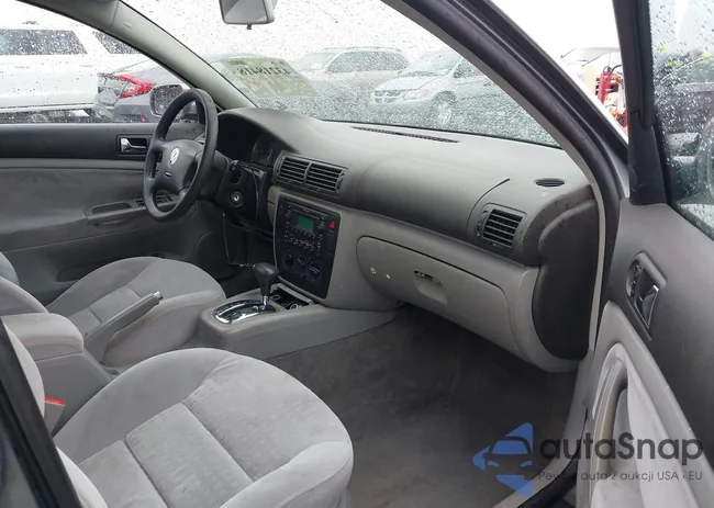 WVWND63B93E126309: 43218418