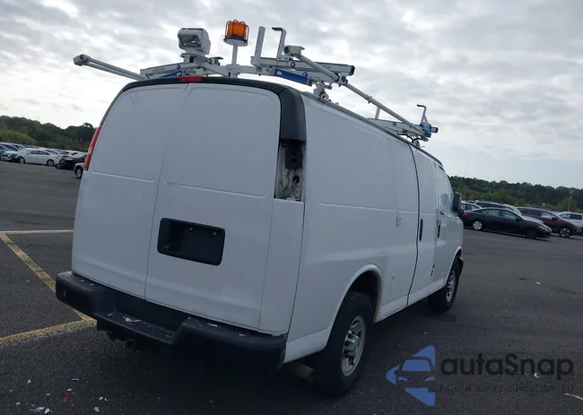 1GCWGFCF7F1154197: 43218439