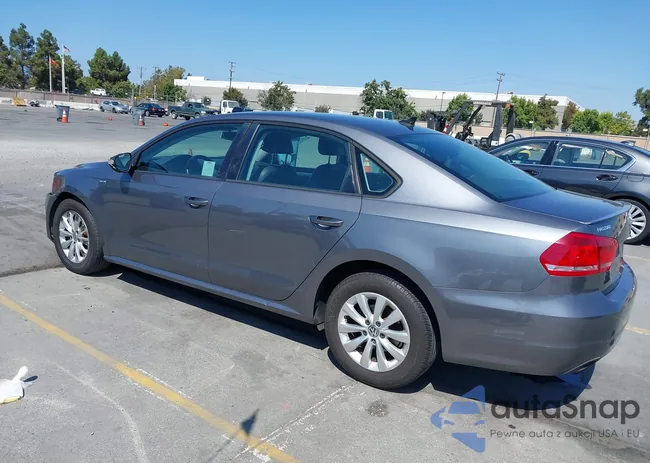 1VWAT7A38EC095827: 43218455