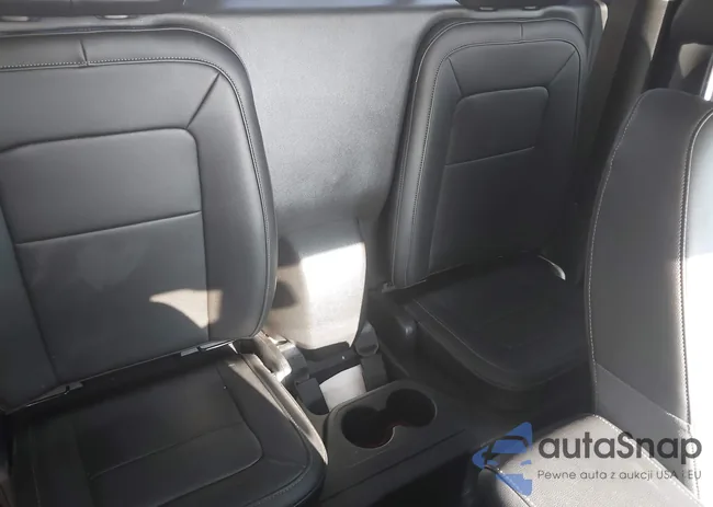 1GCHTCEN9K1107738: 43218490