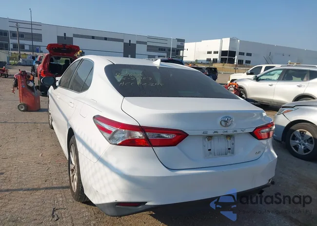 4T1B11HK0KU809393: 43217522