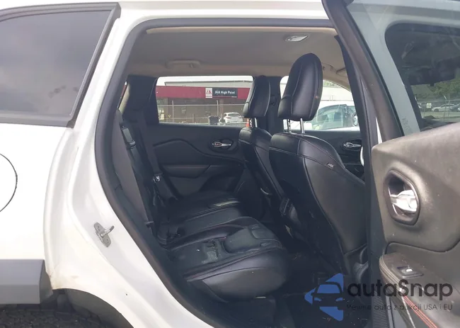 1C4PJMBS8EW244453: 43217841