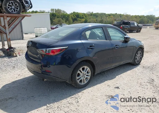 3MYDLBYV3HY180548: 43219018