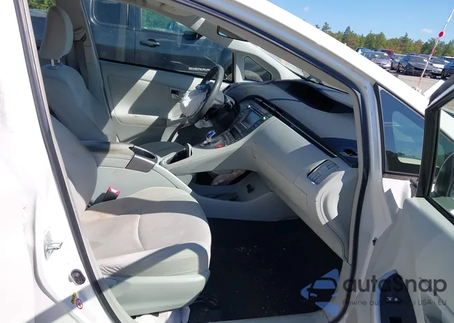 JTDKN3DUXD5601093: 43219041