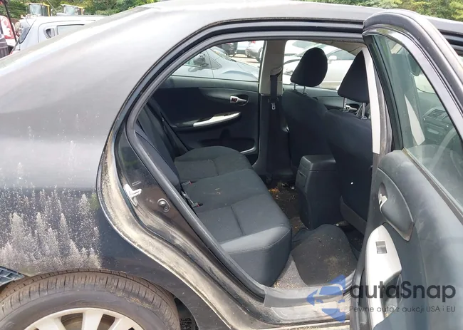 1NXBU4EE3AZ276946: 43219045