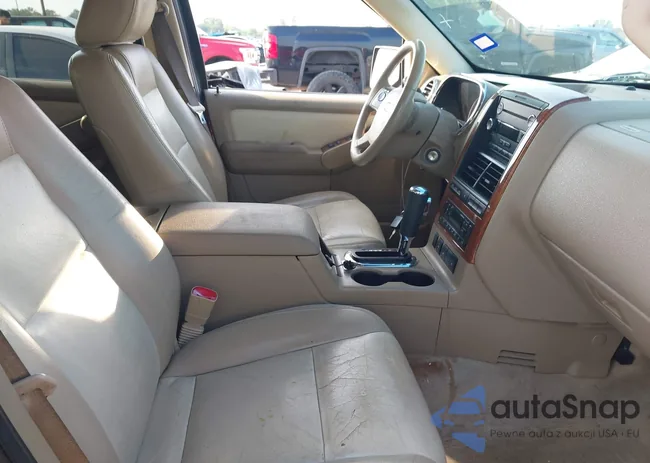 1FMEU6EE8AUA53892: 43219072