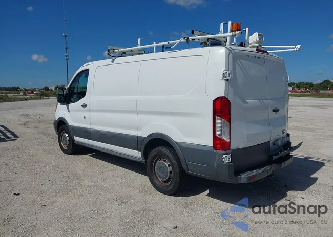 1FTNR1ZM1FKA50667: 43219353