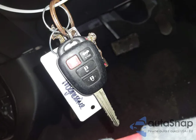 2T1BURHE4FC459810: 43219469