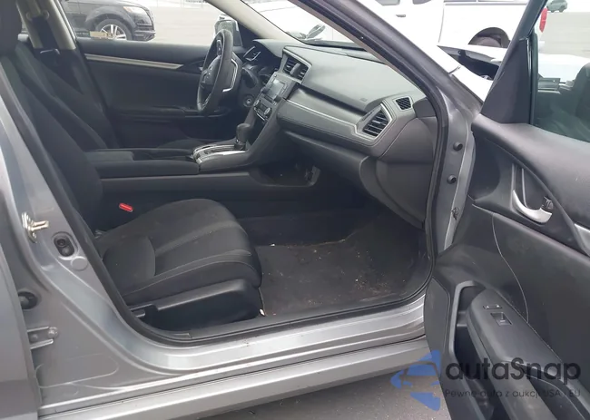 2HGFC2F50JH572913: 43218575