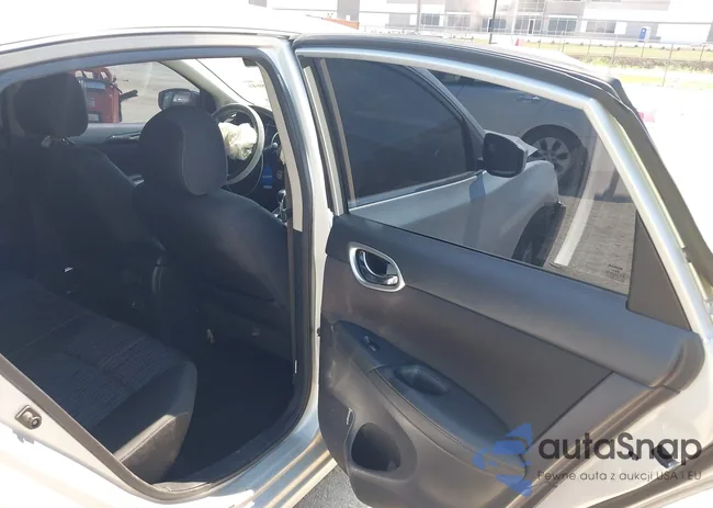 3N1AB7AP1HY333296: 43218648