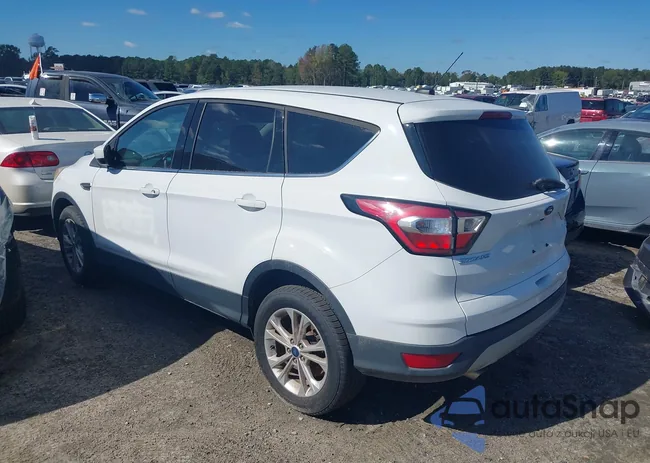 1FMCU9GD8HUD92157: 43218773