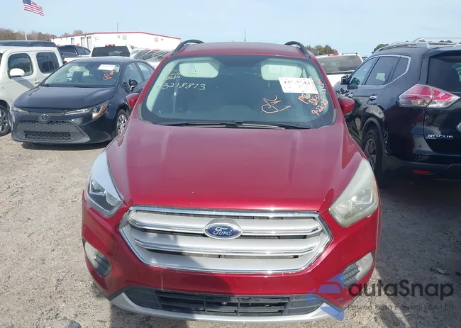 1FMCU9GD8HUA59571: 43218813