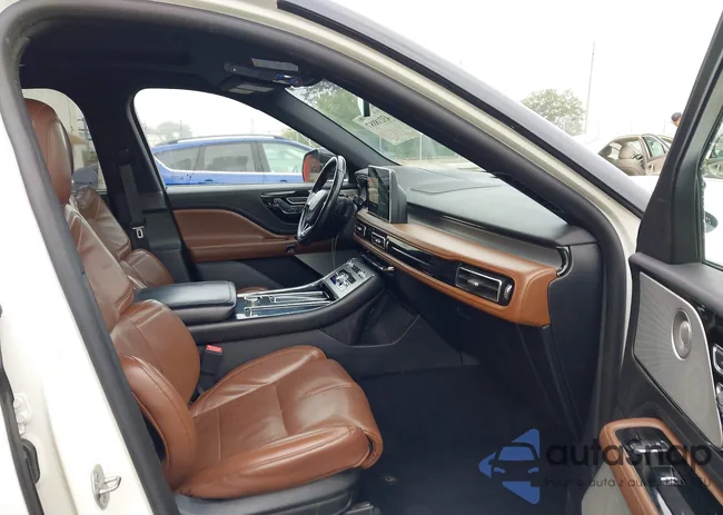 5LM5J7XC6LGL10475: 43218887