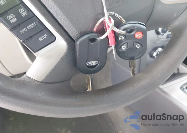 3FAHP0HA7CR240703: 43219947