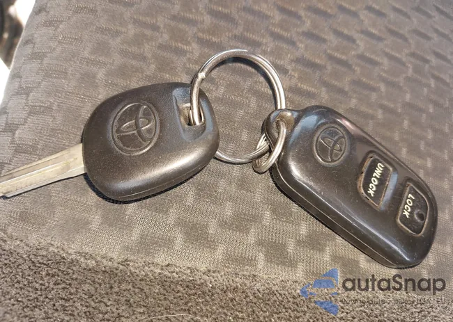 2T1BR30E37C855318: 43220218