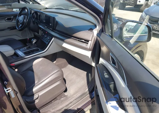 KNDNB4H3XP6214006: 43220318