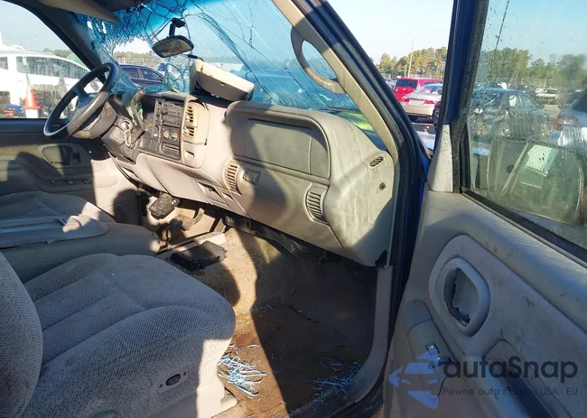 2GCEK19R8V1125041: 43220415