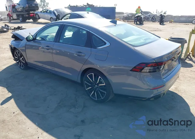 1HGCY2F82SA058186: 43220459