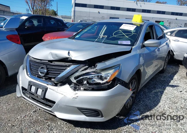 1N4AL3AP0HN353674: 43219530