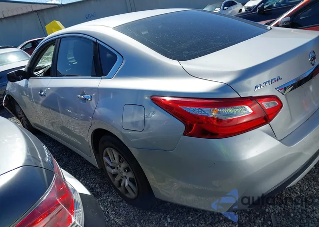 1N4AL3AP0HN353674: 43219530