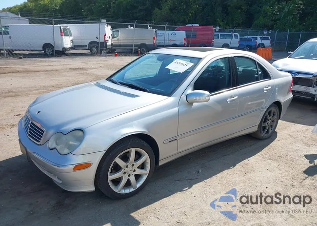 WDBRF64JX4F472932: 43219623