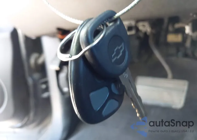 1GNSKBE03CR317995: 43220907