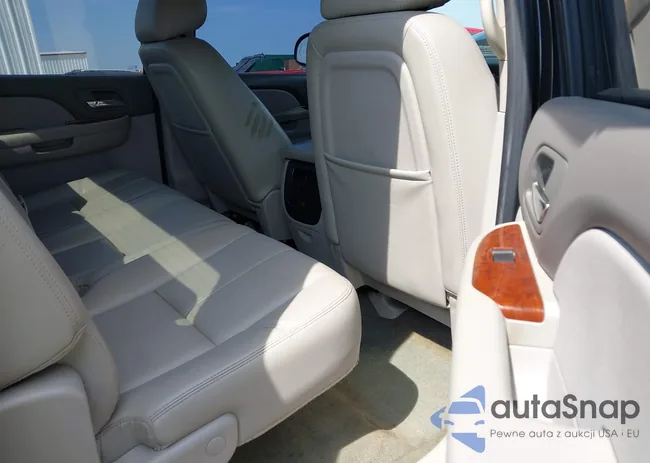 3GTRKWE35AG101247: 43220938