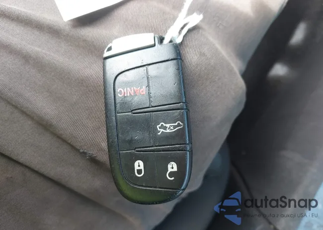 2C3CCAAG9JH278158: 43221107