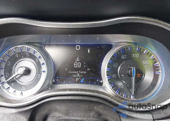 2C3CCAAG9JH278158: 43221107