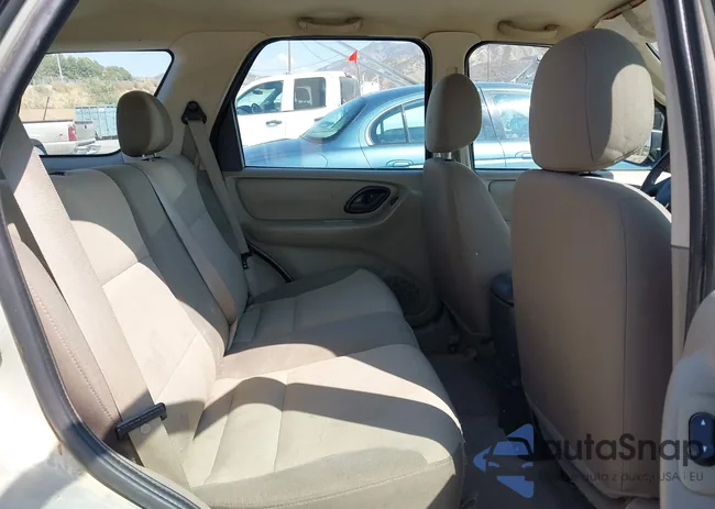 1FMYU02134KB36075: 43221152