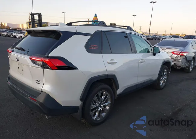 2T3A1RFV0MW205702: 43221219