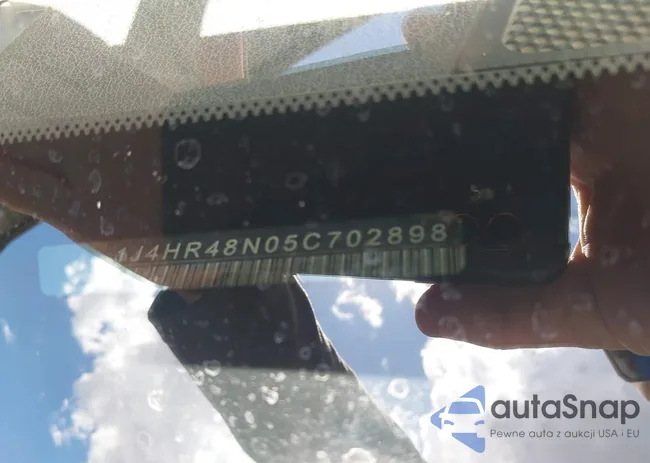 1J4HR48N05C702898: 43221237