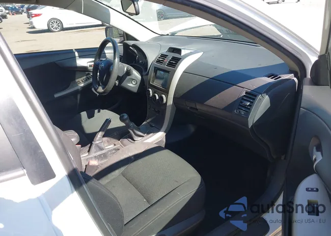 2T1BU4EE1DC964319: 43221276