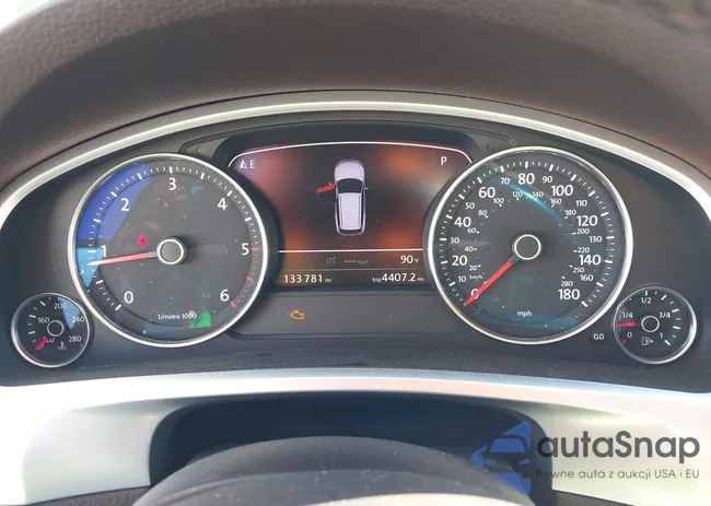 WVGFK9BPXBD002056: 43221378