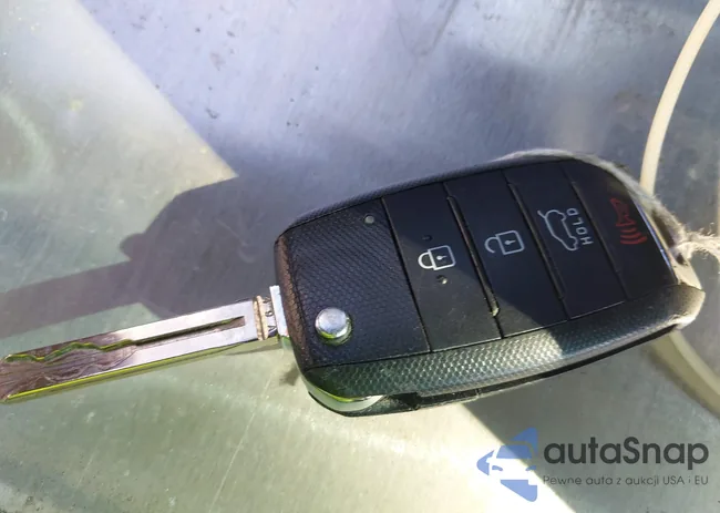 KNDJN2A29H7502445: 43221413