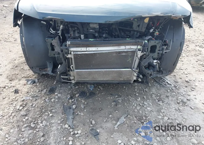 3VV2B7AX1KM177830: 43221414