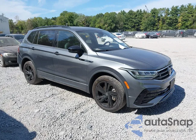 3VVCB7AX5RM010742: 43221423