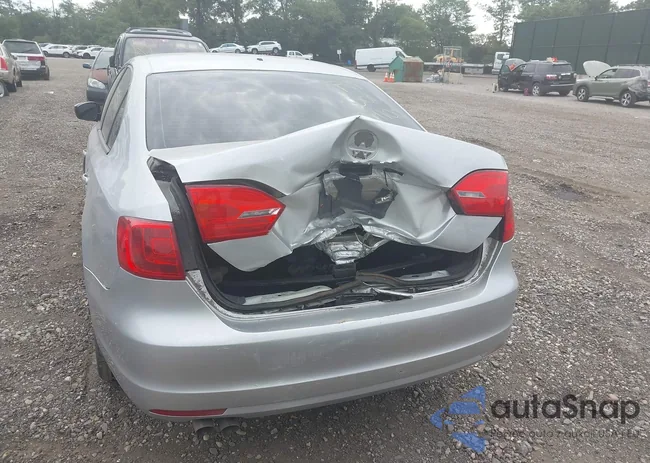 3VW2K7AJ4CM402511: 43221445