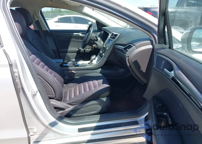 1FA6P0HD7E5367586: 43220512