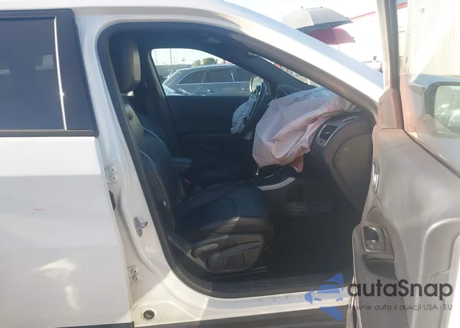 3C4NJDEB0MT595610: 43220698