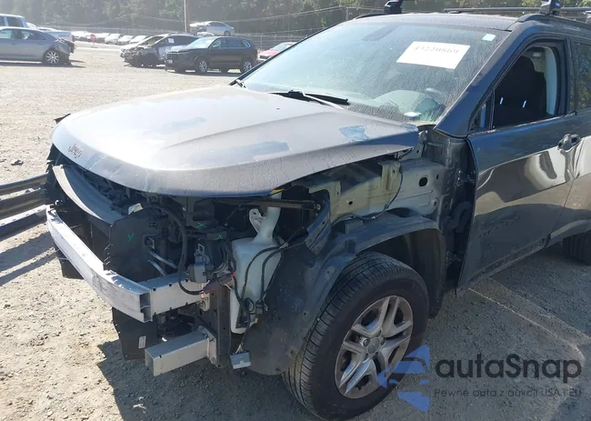 3C4NJDAB3JT176569: 43220869