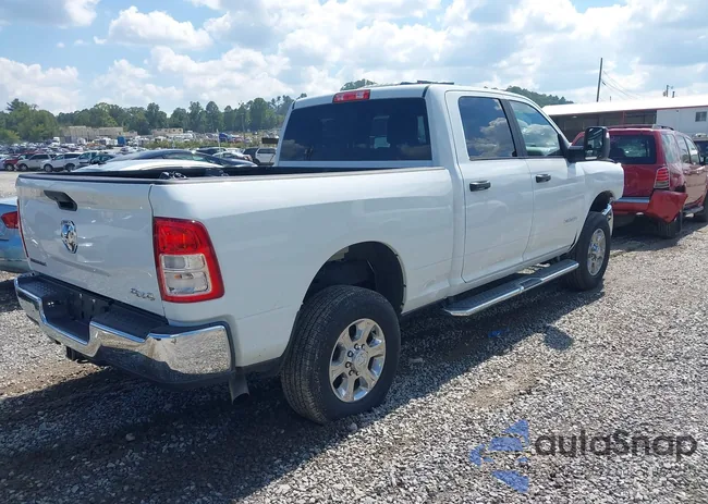 3C6UR5DJ2RG385553: 43221904