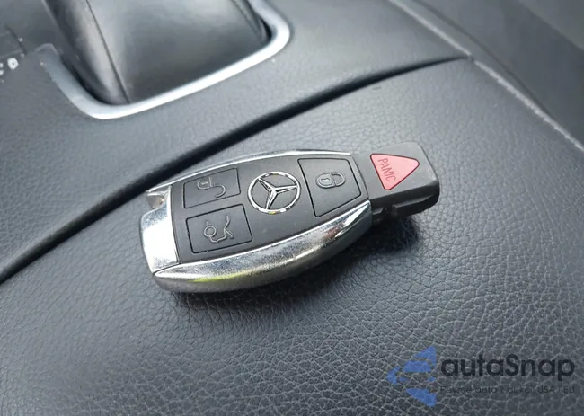 WDDUG8CB7EA049633: 43221999