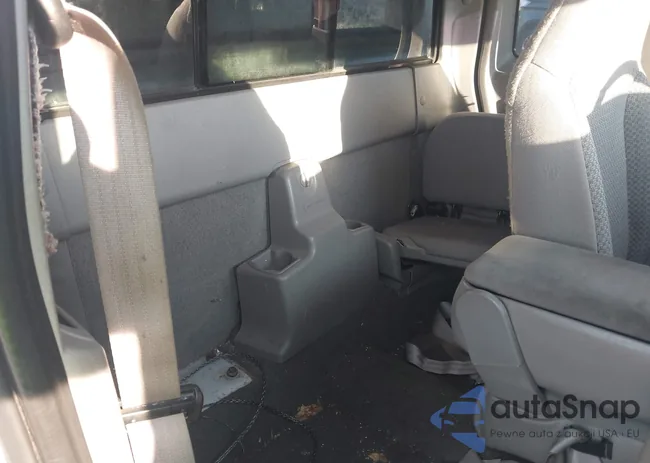 1FTYR14V6XTA32531: 43222217