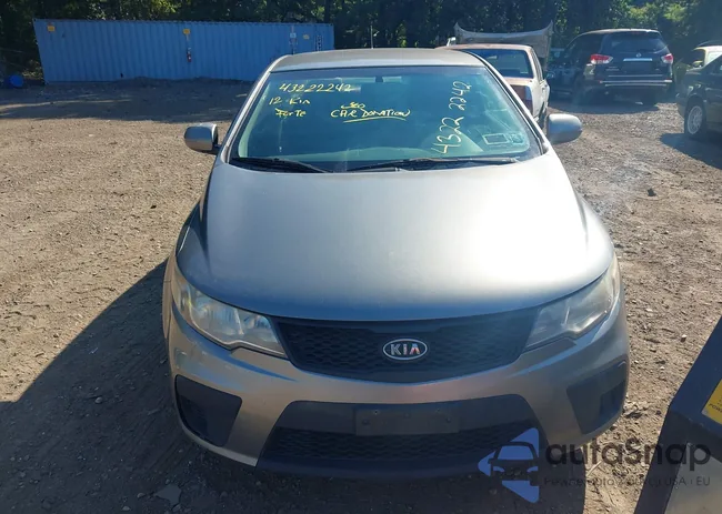 KNAFU6A21C5522285: 43222242